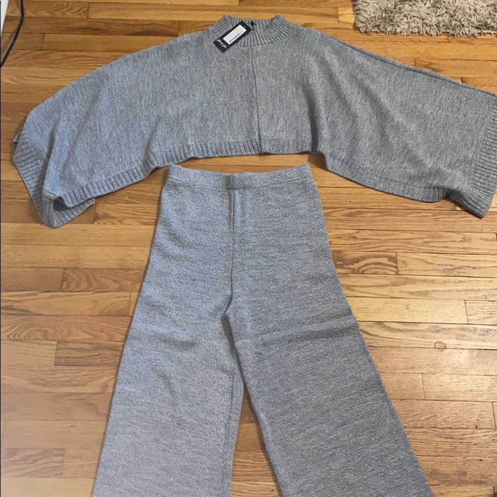 Two piece set